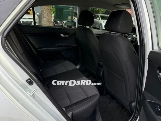 Kia Rio Carros en venta