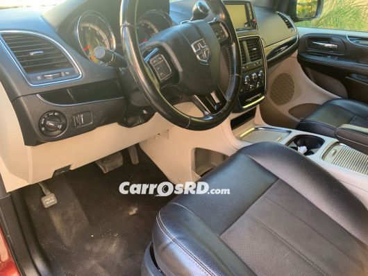 Dodge Grand Caravan Minivan en venta