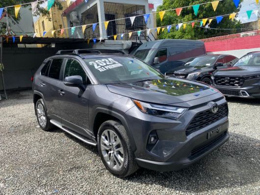 Toyota RAV4 XLE Premium en venta