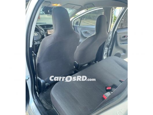 Toyota Vitz Hatchback en venta