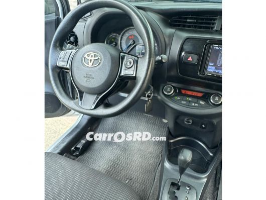 Toyota Vitz Hatchback en venta