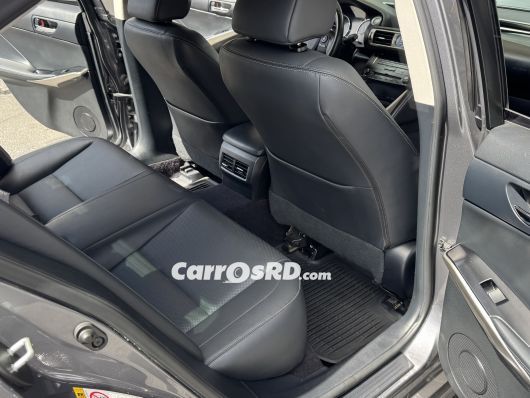 Lexus IS Carros en venta