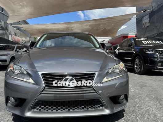 Lexus IS Carros en venta