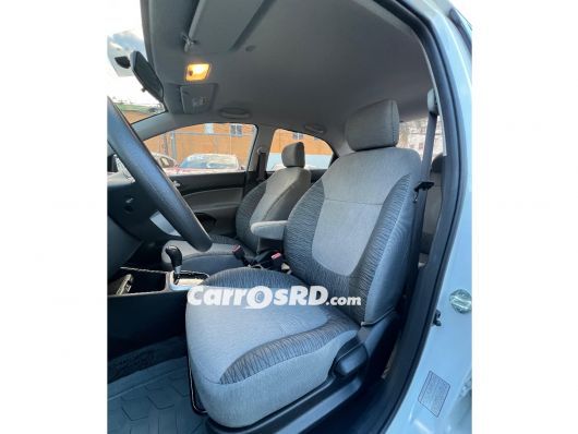 Kia Soluto Carros en venta