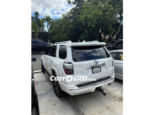 Toyota 4Runner Jeepeta en venta