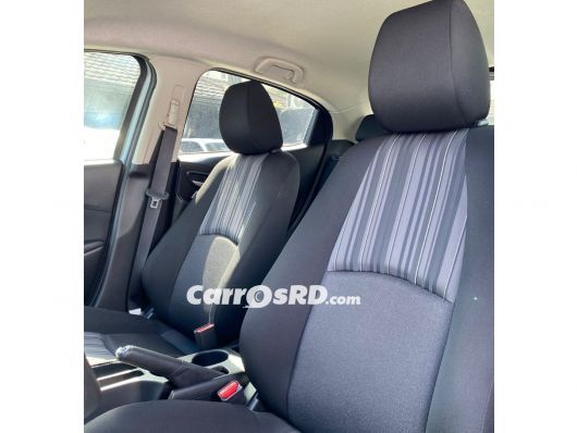 Mazda Demio Carros en venta
