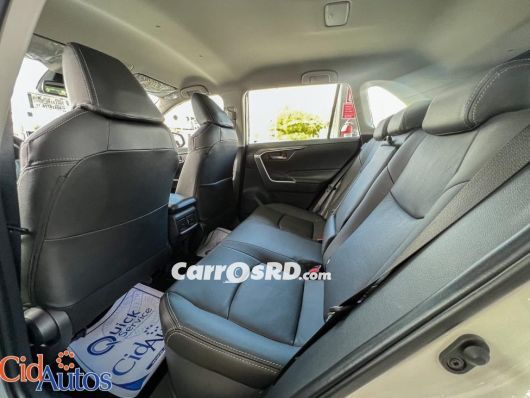 Toyota RAV4 Jeepeta en venta