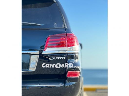 Lexus LX Jeepeta en venta