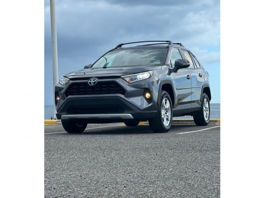 Toyota RAV4 XLE en venta