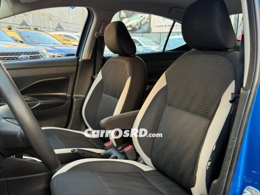 Nissan Versa Carros en venta