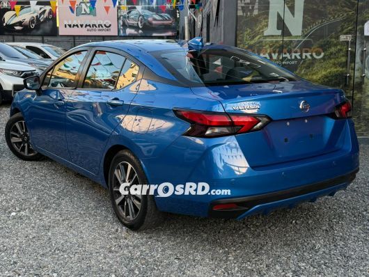 Nissan Versa Carros en venta