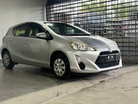 Toyota Aqua L en venta