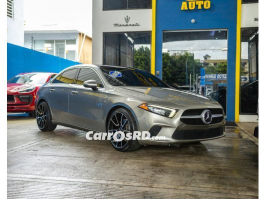 Mercedes-Benz Clase A Carros en venta