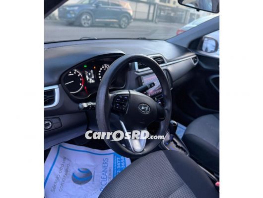 Hyundai Verna Carros en venta