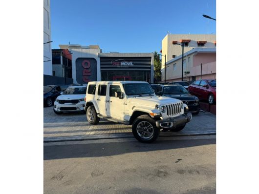 Jeep Wrangler Sahara Unlimited en venta