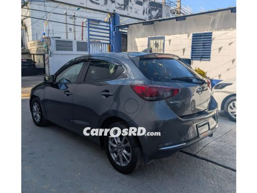 Mazda 2 Carros en venta