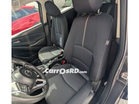 Mazda 2 Carros en venta
