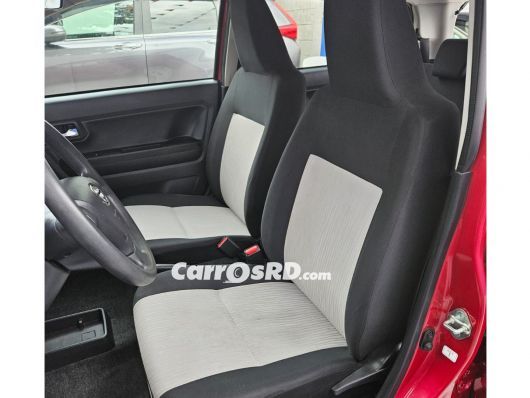 Toyota Pixis Hatchback en venta