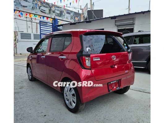 Toyota Pixis Hatchback en venta