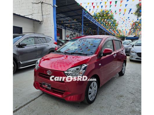 Toyota Pixis Hatchback en venta