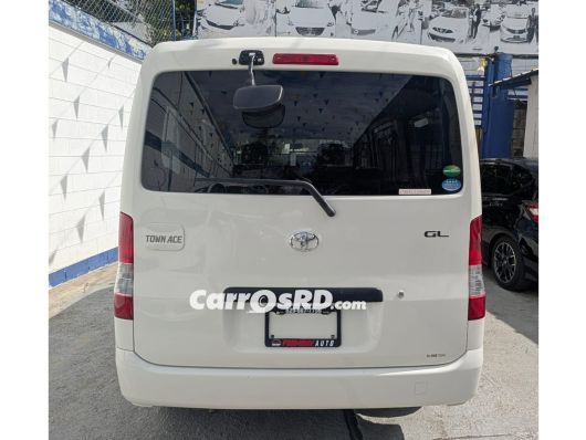 Toyota Town Ace Minivan en venta