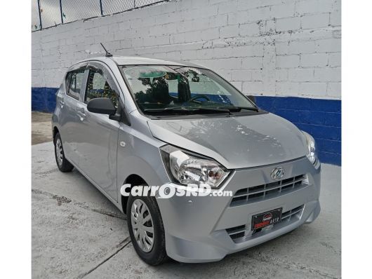 Daihatsu Mira Hatchback en venta