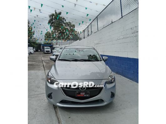 Mazda Demio Hatchback en venta