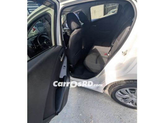 Mazda Demio Hatchback en venta