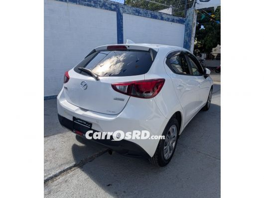 Mazda Demio Hatchback en venta