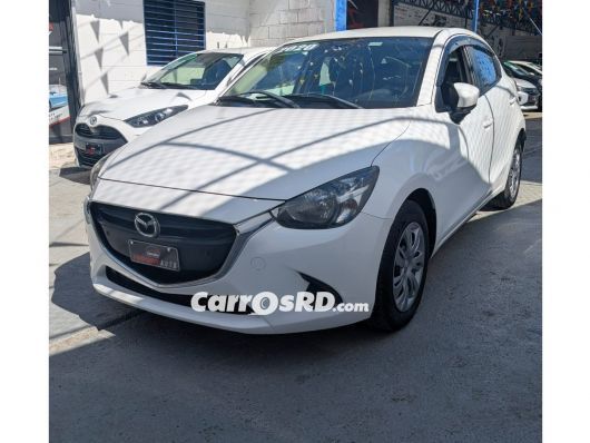 Mazda Demio Hatchback en venta