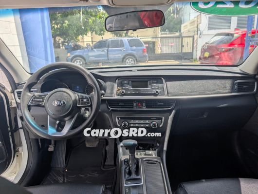 Kia K5 Carros en venta