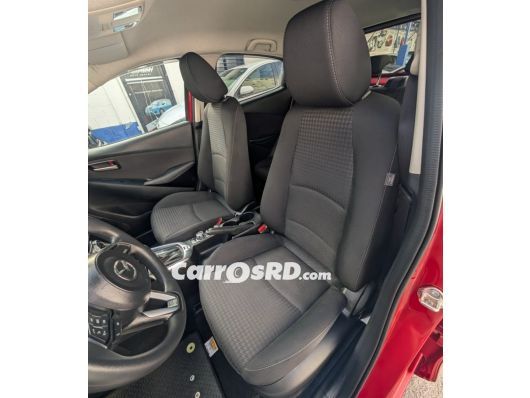 Mazda Demio Hatchback en venta