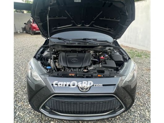 Toyota Yaris Carros en venta