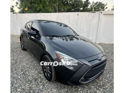 Toyota Yaris Carros en venta
