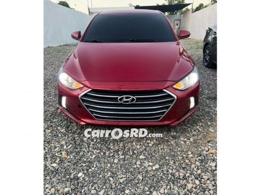 Hyundai Elantra Carros en venta