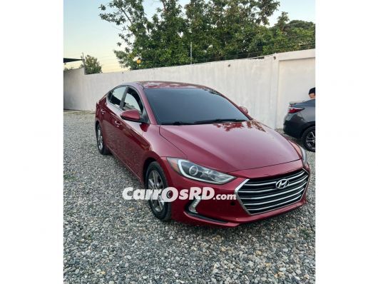 Hyundai Elantra Carros en venta