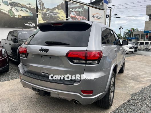 Jeep Grand Cherokee Jeepeta en venta