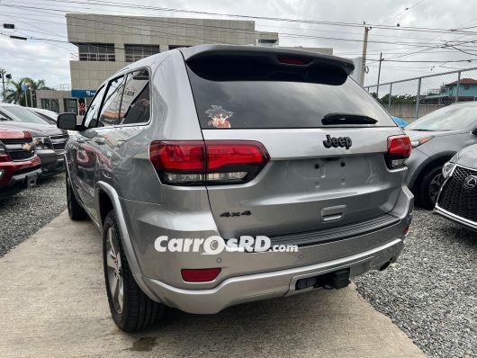 Jeep Grand Cherokee Jeepeta en venta