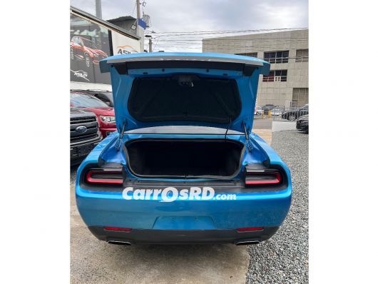 Dodge Challenger Carros en venta