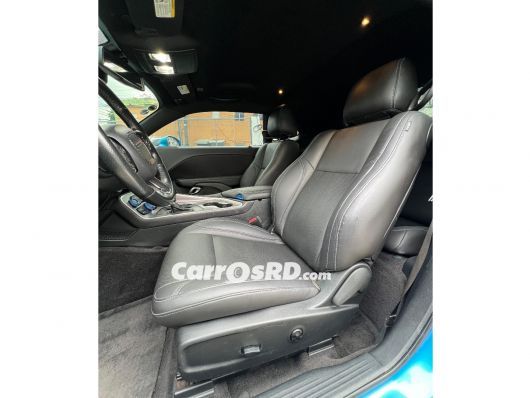 Dodge Challenger Carros en venta