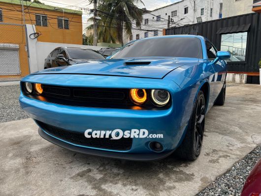 Dodge Challenger Carros en venta