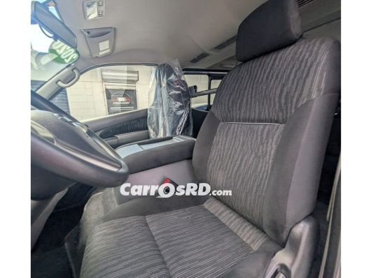 Nissan NV Minivan en venta