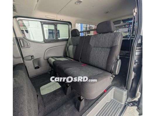 Nissan NV Minivan en venta