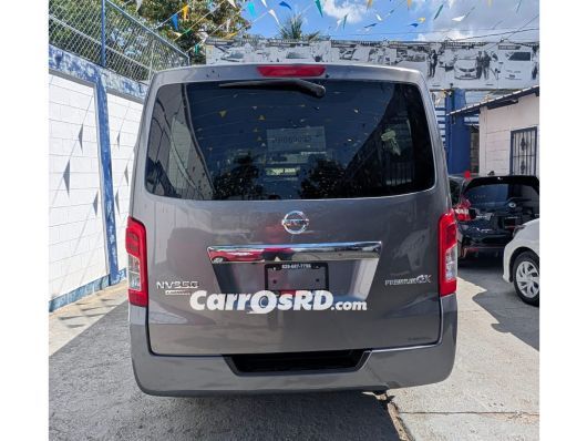 Nissan NV Minivan en venta