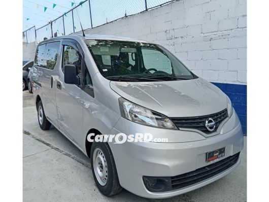 Nissan NV Minivan en venta