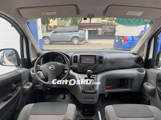 Nissan NV Minivan en venta