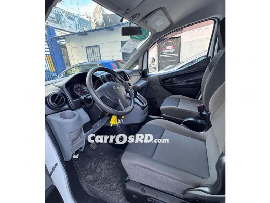 Nissan NV Minivan en venta