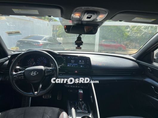 Hyundai Elantra Carros en venta