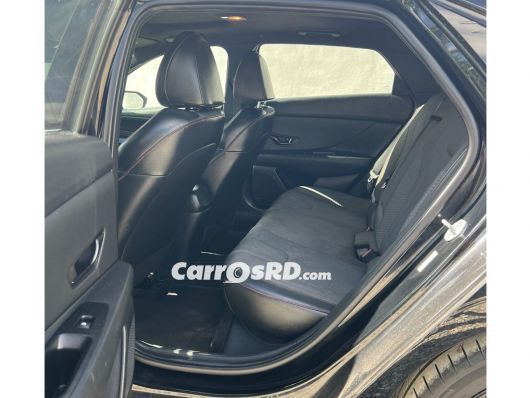 Hyundai Elantra Carros en venta