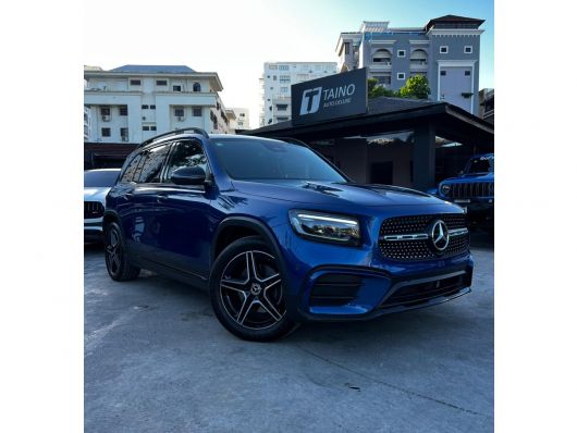 Mercedes-Benz Clase GLB 200 AMG en venta